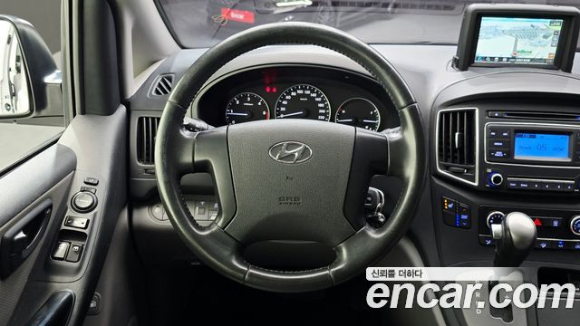 Hyundai Grand Starex Urban 9-Seater Premium 2019 — фото 13