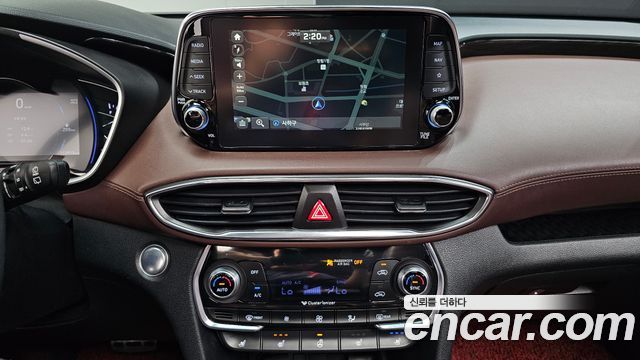 Hyundai Santa Fe (TM) Diesel 2.2 2WD Inspiraition 2019 — фото 14