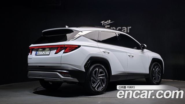 Hyundai Tucson Hybrid (NX4) HEV 1.6 2WD Inspiration 2024 — фото 2