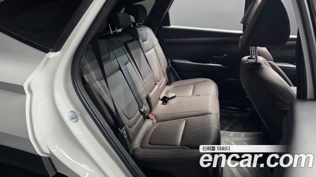Hyundai Tucson Hybrid (NX4) HEV 1.6 2WD Inspiration 2024 — фото 11