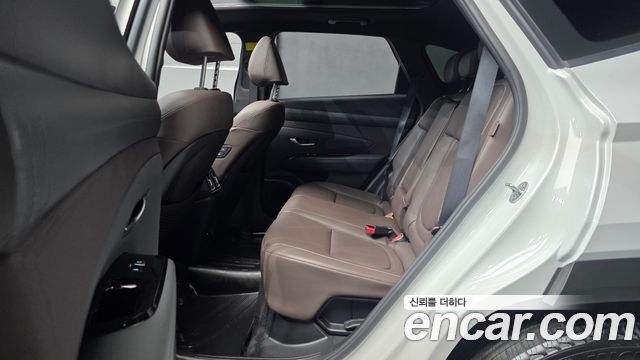 Hyundai Tucson Hybrid (NX4) HEV 1.6 2WD Inspiration 2024 — фото 12