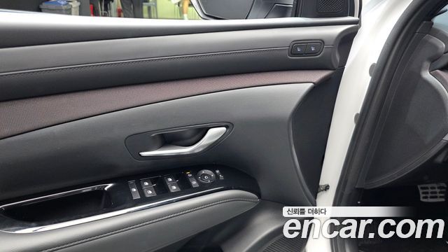 Hyundai Tucson Hybrid (NX4) HEV 1.6 2WD Inspiration 2024 — фото 24