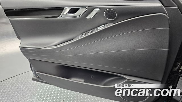 Genesis G80 (RG3) Gasoline 3.5 Turbo 2WD 2022 — фото 24