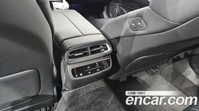 Genesis G80 (RG3) Gasoline 3.5 Turbo 2WD 2022 — фото 29