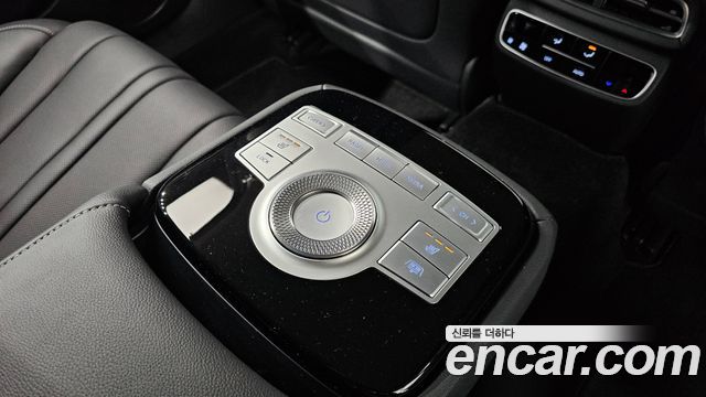 Genesis G80 (RG3) Gasoline 3.5 Turbo 2WD 2022 — фото 30