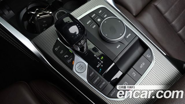 BMW 4 Series (G22) 420i M Sport Convertible 2021 — фото 9