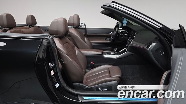BMW 4 Series (G22) 420i M Sport Convertible 2021 — фото 26