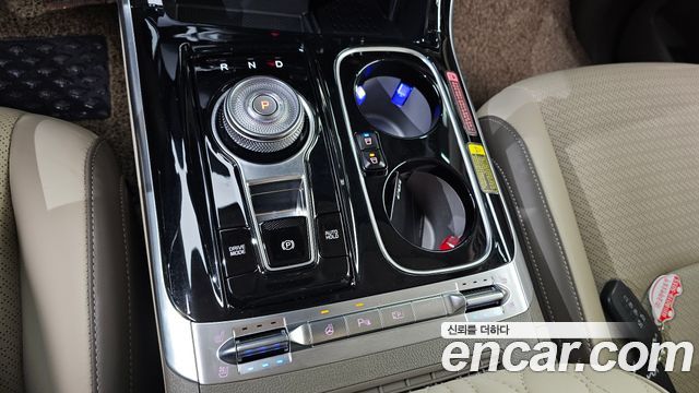 Kia Carnival (IV) Gasoline 7-Seater Hi-Limousine Signature 2023 — фото 9