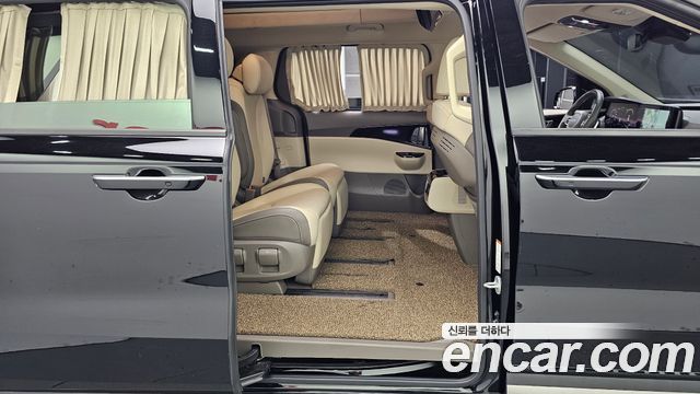 Kia Carnival (IV) Gasoline 7-Seater Hi-Limousine Signature 2023 — фото 12