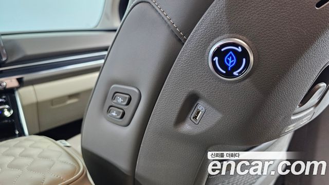 Kia Carnival (IV) Gasoline 7-Seater Hi-Limousine Signature 2023 — фото 17