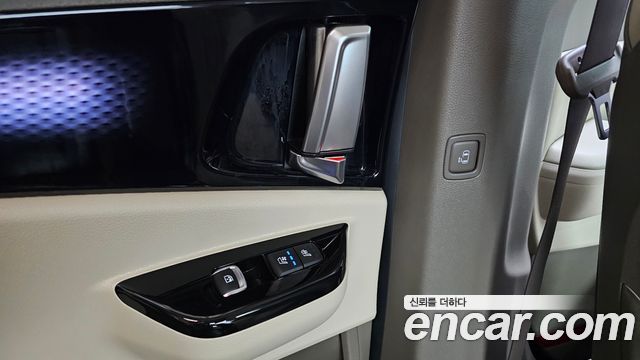 Kia Carnival (IV) Gasoline 7-Seater Hi-Limousine Signature 2023 — фото 19