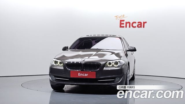 BMW 5 Series (F10) 528i xDrive 2013 — фото 3
