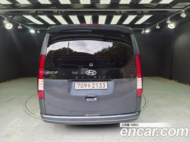 Hyundai Staria Tourer 11-Seater Modern 2022 — фото 7