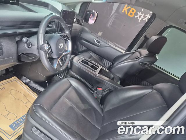 Hyundai Staria Tourer 11-Seater Modern 2022 — фото 19