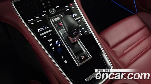 Porsche Panamera (971) 4.0 GTS 2019 — фото 9