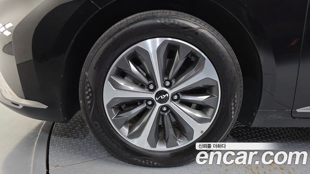 Kia K8 Hybrid Noblesse 2022 — фото 5