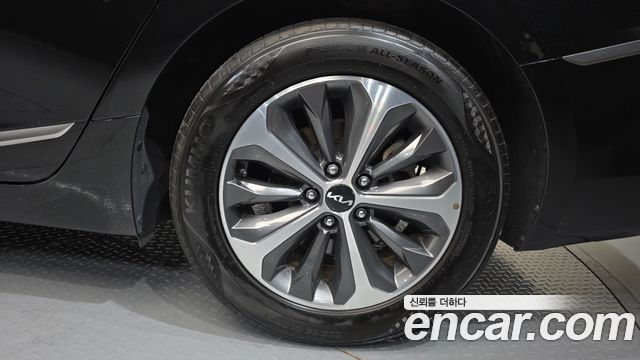 Kia K8 Hybrid Noblesse 2022 — фото 21