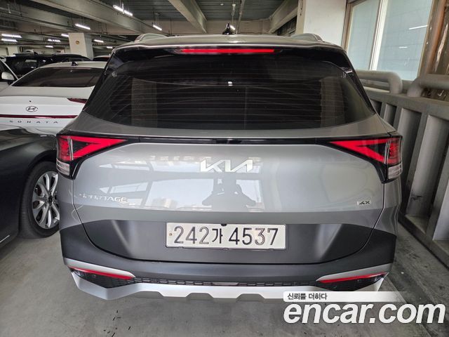Kia Sportage (V) Diesel 2.0 4WD Prestige 2022 — фото 2