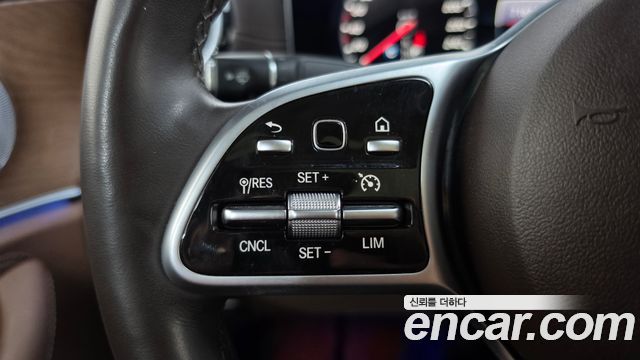 Mercedes-Benz E-Class (W213) E300 Exclusive 2019 — фото 16