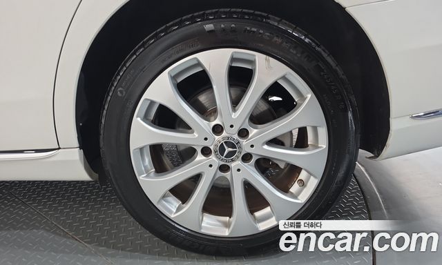 Mercedes-Benz E-Class (W213) E300 Exclusive 2019 — фото 21