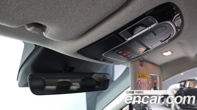 Hyundai Sonata The Edge (DN8) 1.6 Turbo Exclusive 2025 — фото 18