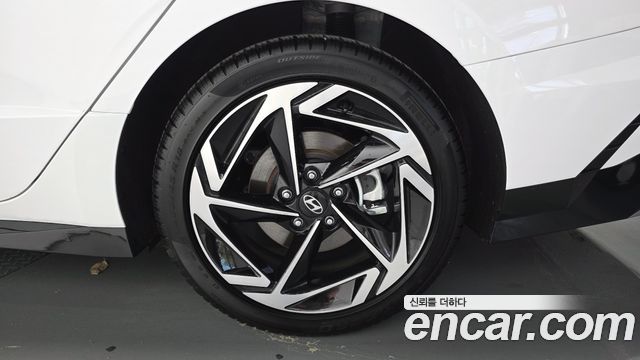 Hyundai Sonata The Edge (DN8) 1.6 Turbo Exclusive 2025 — фото 21