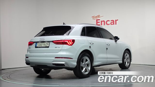 Audi Q3 (F3) 35 TDI Premium 2020 — фото 2
