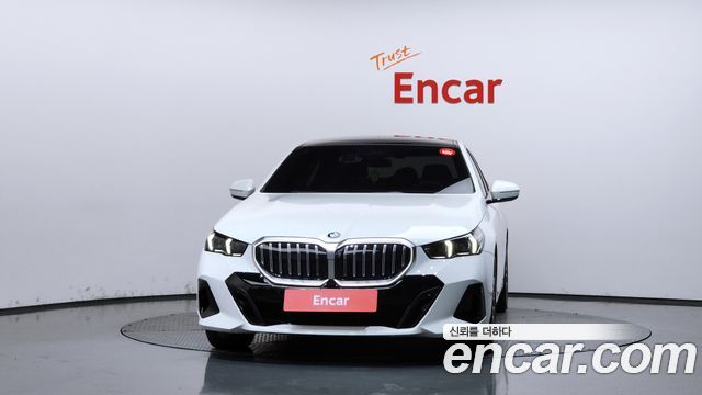 BMW 5 Series (G60) 520i M Sport 2024 — фото 3