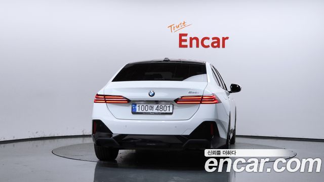BMW 5 Series (G60) 520i M Sport 2024 — фото 4