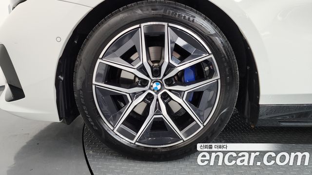 BMW 5 Series (G60) 520i M Sport 2024 — фото 5