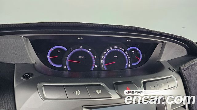 KG Mobility (SsangYong) Korando Turismo 4WD RX 9-seater 2017 — фото 30