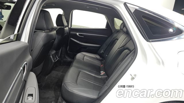 Hyundai Sonata (DN8) 2.0 Premium Plus 2022 — фото 11