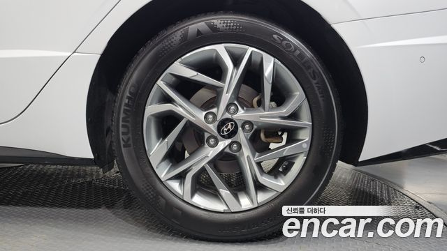 Hyundai Sonata (DN8) 2.0 Premium Plus 2022 — фото 21