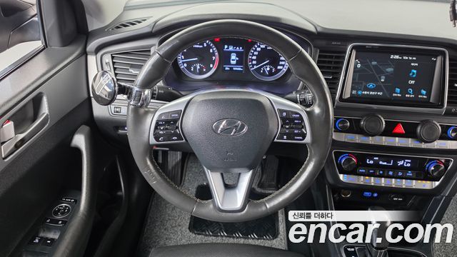 Hyundai Sonata New Rise LPI Taxi Inspiration 2023 — фото 13