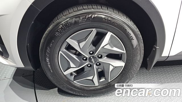 Kia Sorento (IV) HEV 1.6 2WD Noblesse 2023 — фото 5