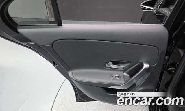 Mercedes-Benz A-Class (W177) A220 Sedan 2024 — фото 25