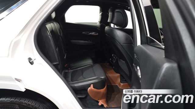 Genesis GV70 2.5T Gasoline 2WD 2022 — фото 12