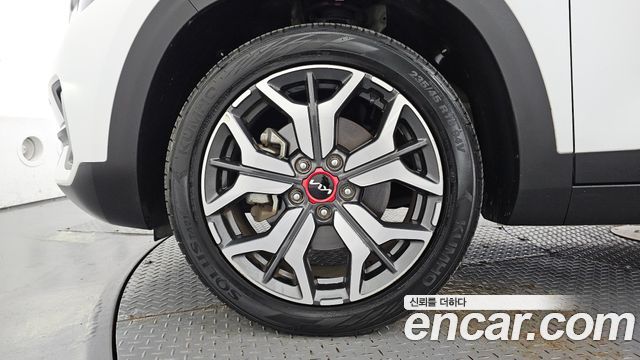 Kia Seltos Gasoline 1.6 Turbo 2WD Signature 2023 — фото 5