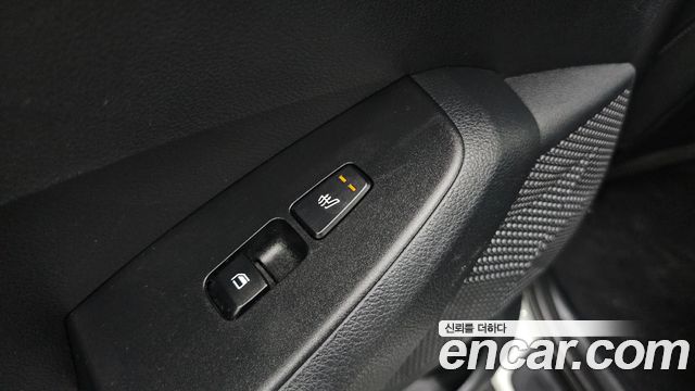 Kia Seltos Gasoline 1.6 Turbo 2WD Signature 2023 — фото 27