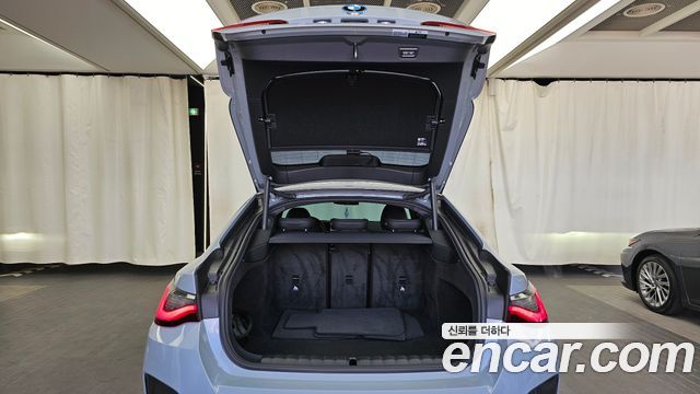 BMW i4 eDrive40 M Sports 2024 — фото 20