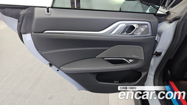 BMW i4 eDrive40 M Sports 2024 — фото 25