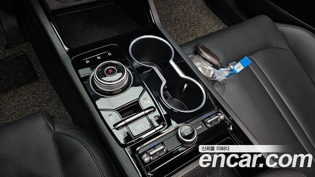 Kia K5 (III) 2.0 Prestige 2024 — фото 9