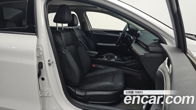 Kia K5 (III) 2.0 Prestige 2024 — фото 10