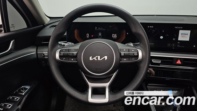 Kia K5 (III) 2.0 Prestige 2024 — фото 13