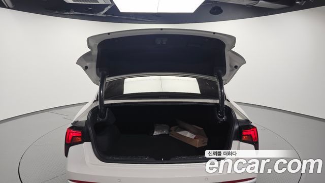 Kia K5 (III) 2.0 Prestige 2024 — фото 20