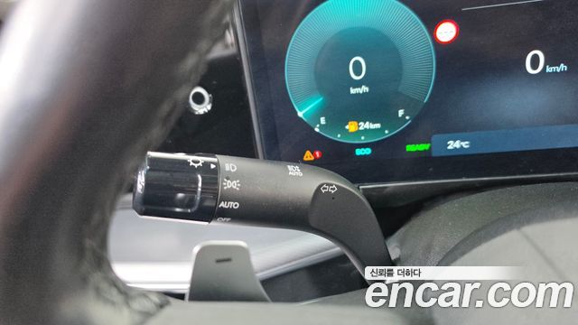 Hyundai Grandeur Hybrid (GN7) Exclusive 2023 — фото 28