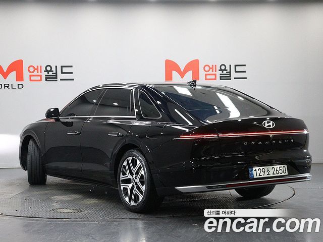 Hyundai Grandeur (GN7) 2,5 Gasoline 2WD Exclusive 2023 — фото 4
