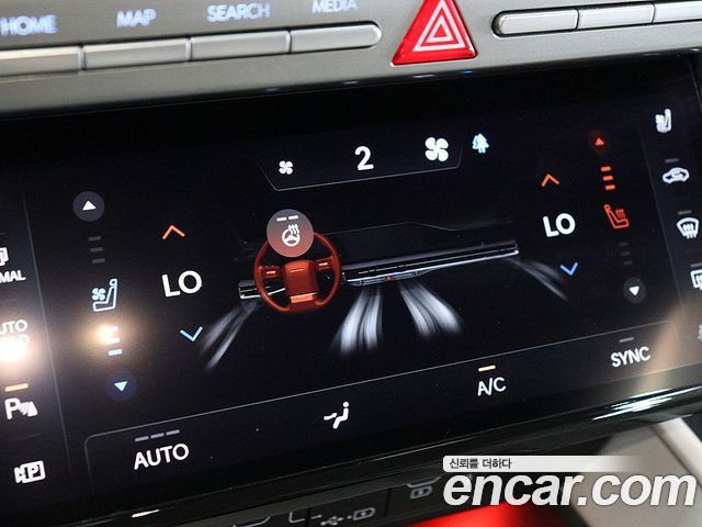 Hyundai Grandeur (GN7) 2,5 Gasoline 2WD Exclusive 2023 — фото 10
