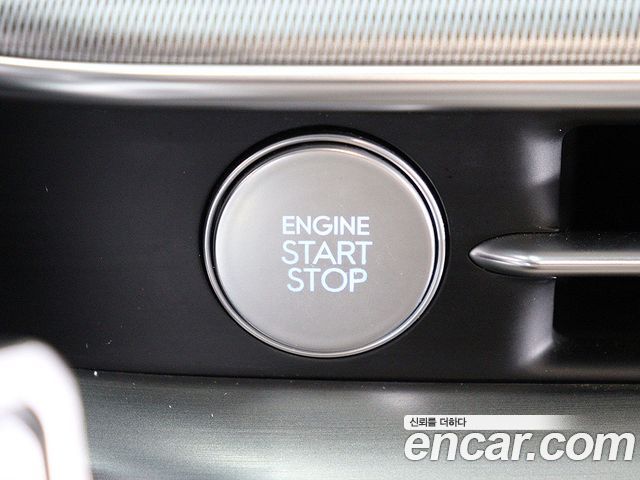Hyundai Grandeur (GN7) 2,5 Gasoline 2WD Exclusive 2023 — фото 15