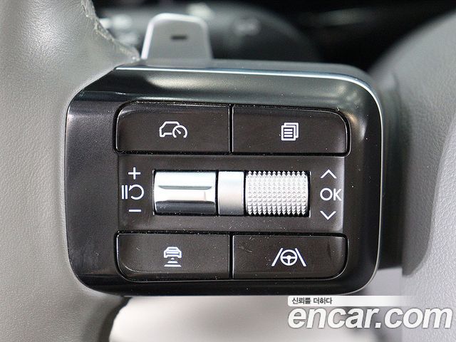 Hyundai Grandeur (GN7) 2,5 Gasoline 2WD Exclusive 2023 — фото 16